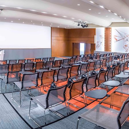 Novotel Paris Rueil Malmaison Eksteriør billede